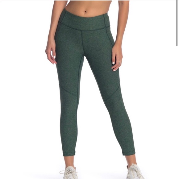 Outdoor Voices Pants - NWT Outdoor Voices 3/4 Warm Up Crop Leggings